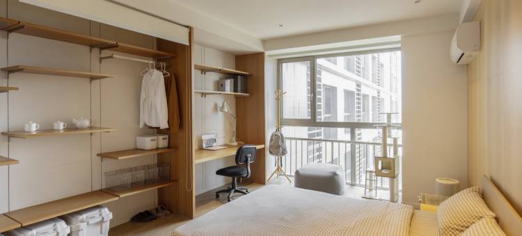 城家高级公寓(上海宝杨路地铁站店)图片