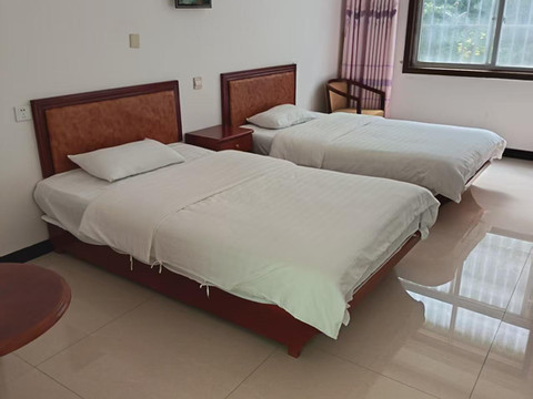 商南栗园山庄4号