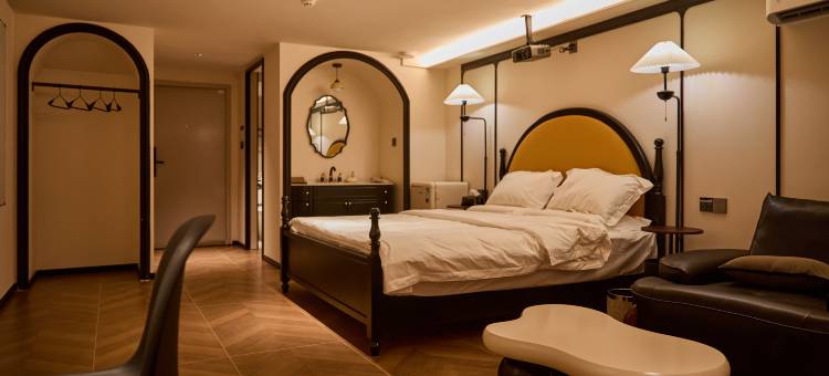 见山民宿(渤海大学万达广场店)图片