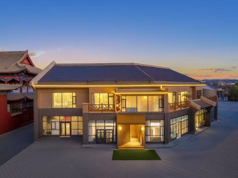 中卫暮栖湖畔180°奢享视野湖景智能度假艺宿(沙坡头区店)图片