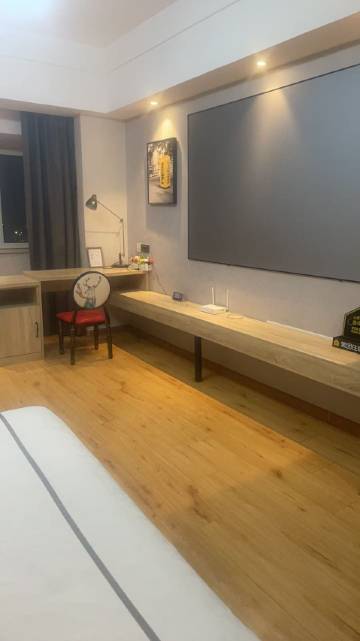 包头漫居里民宿