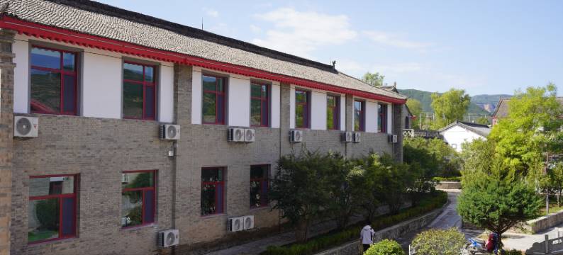 崆峒山康养酒店图片