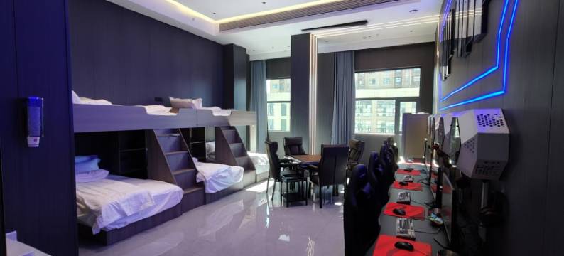 惊蛰LOFT电竞酒店(漯河会展中心辽河路丹尼斯店)图片