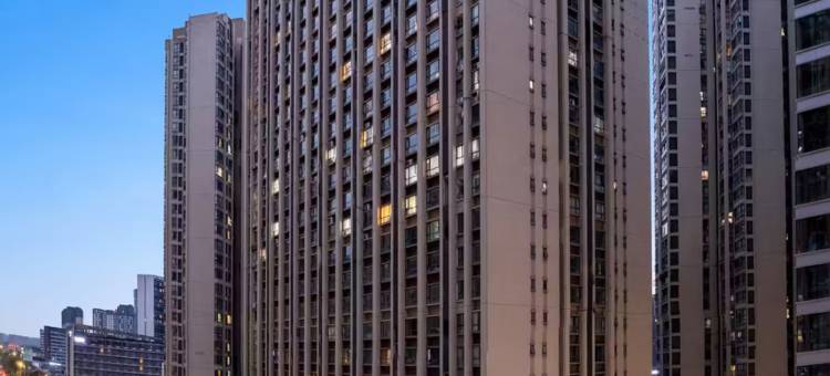 网鱼电竞酒店(成都世豪广场大源地铁站店)图片