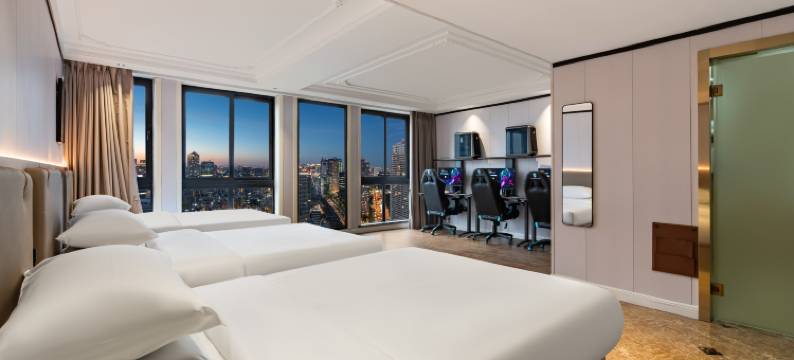 雷神电竞民宿(重庆鸳鸯站店)图片