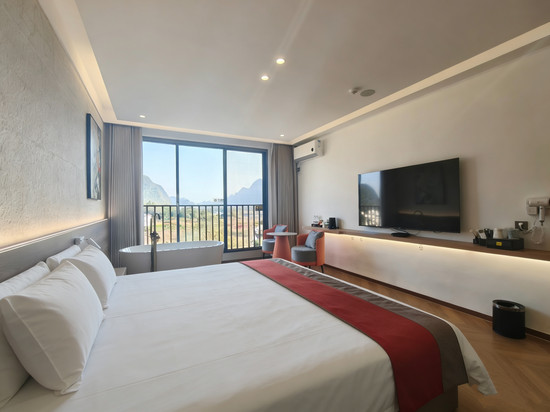 遇龙家誉酒店(阳朔遇龙河景区金龙巡游店)