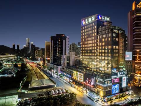 珠海L酒店(拱北口岸高铁站店)图片