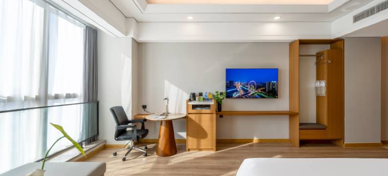 云颂天际·服务公寓(天津南京路海光寺地铁站店)图片