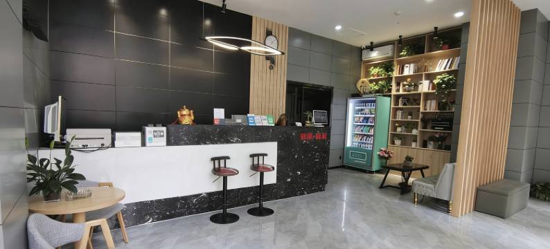 华逸连锁酒店(安阳文峰大道迎宾公园店)图片