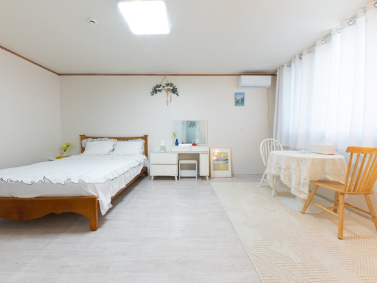 Right next to quiet residential area, spacious garden3 rooms (Q, Q,SS)