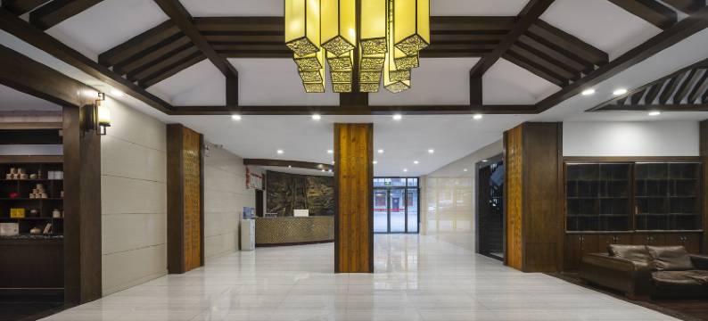 龙山洞庭郡大酒店(里耶古城店)图片