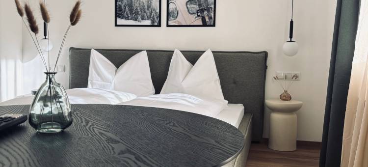 Calm Alpine Apartment | 2 minutes to Ski entrance图片