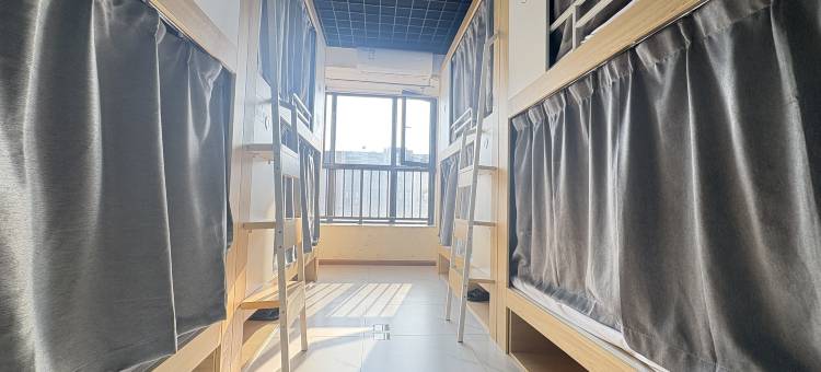 乐途青年旅舍(成都西站店)图片