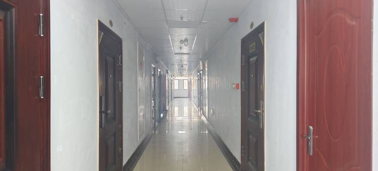 旭航影音旅馆(德州学院店)图片