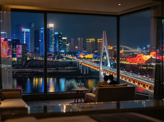 重庆 Holiday River View 假日江景酒店(解放碑洪崖洞店)