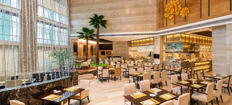 泰安宝龙艺珺酒店(泰山风景区红门店)图片