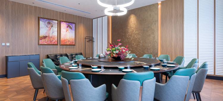 金海悦酒店(大连保税区轻轨车站店)图片