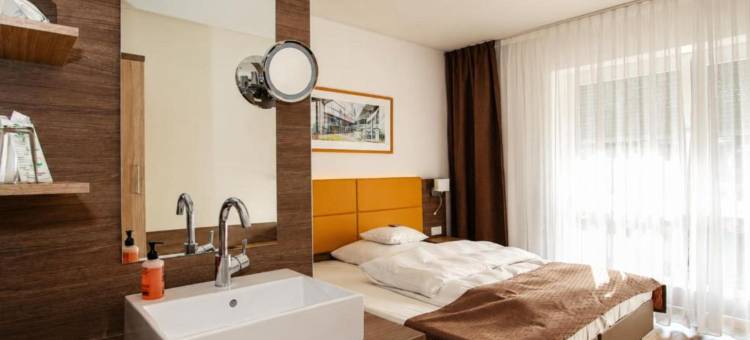 乔特威尔猎人酒店(Wolfsburg Sandkamp Hotel by Belvilla)图片