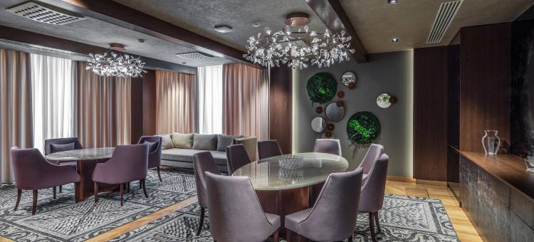 伊泽鲁迪尼勒斯生态酒店(Cosmos Collection Izumrudny Les Hotel)图片
