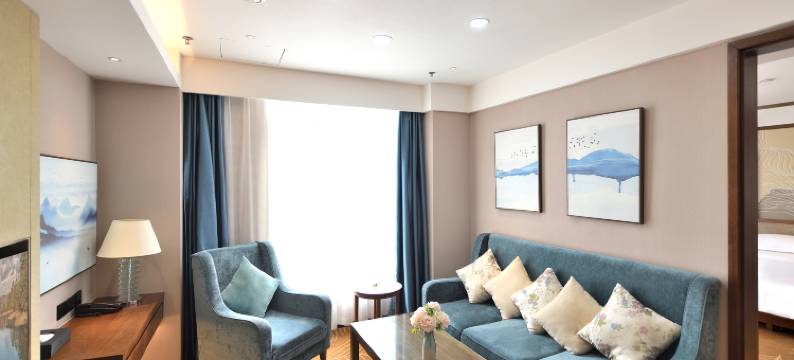 锦州麒巍酒店(锦州渤海大道金城御澜山店)图片