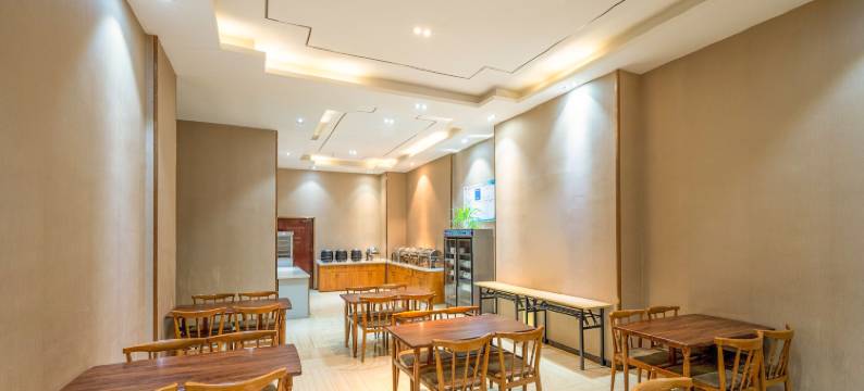 正怡精致酒店(南阳火车站北京路店)图片