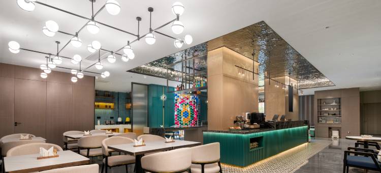 广州珠江新城五羊邨地铁站宜致美居图片