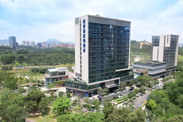 东莞松山湖高新诺富特酒店预订价格,联系电话位置地址【携程酒店】