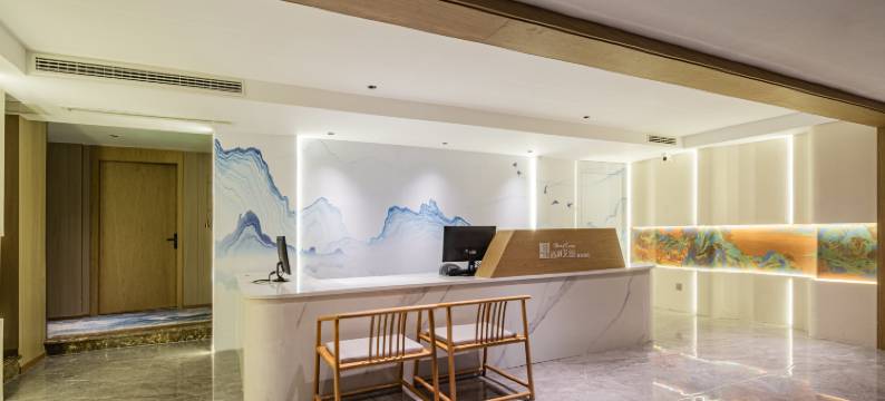 香港艾度假日酒店(重庆梁平重百商场店)图片