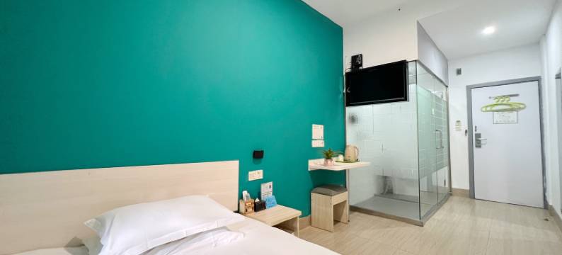 格子微酒店(南宁江南万达五一路店)图片