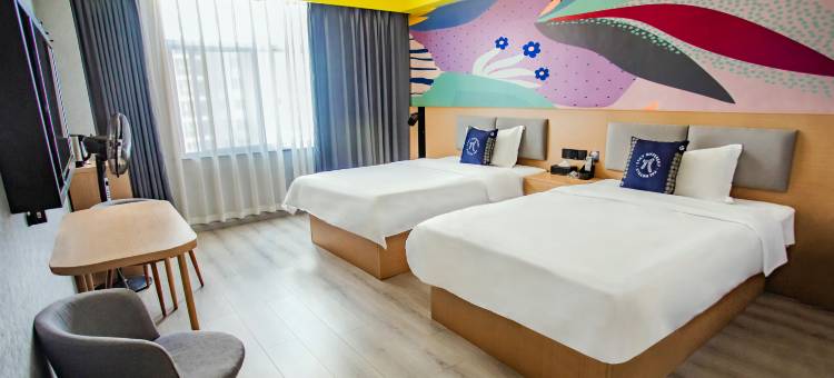 派·酒店(宣威市政府火车站店)图片