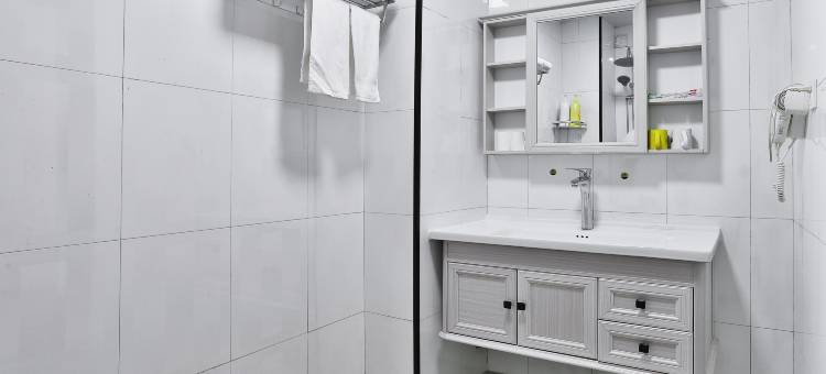 都市118精选酒店(青岛城阳富达国际汽贸城店)图片