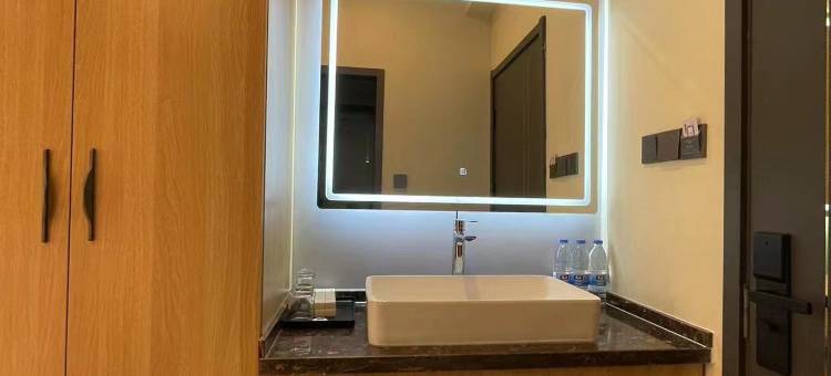 如家旗下大连外国语大学华驿精选酒店图片