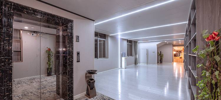 南宁峥峥商务酒店(九曲湾温泉度假村店)图片