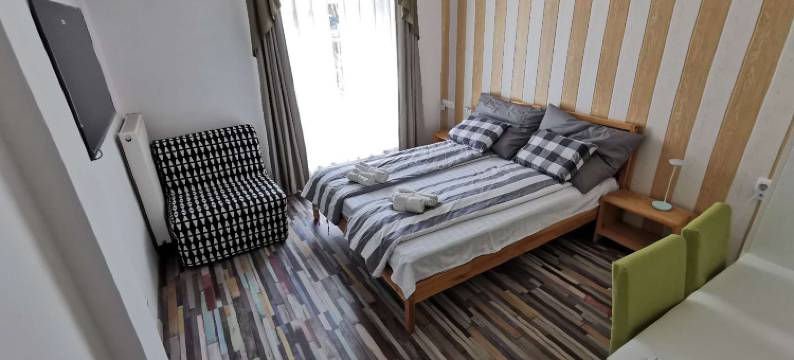 多瑙河畔(Duna Riverside)图片