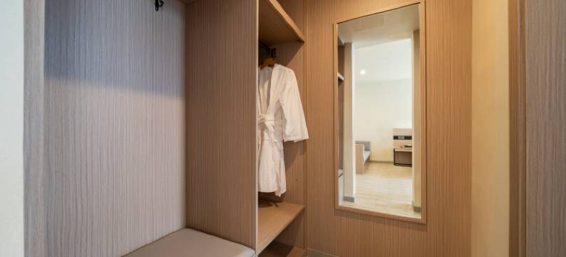 乐山金口河雅金轻居假日酒店图片