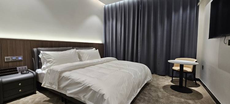 安达富雲澜酒店图片