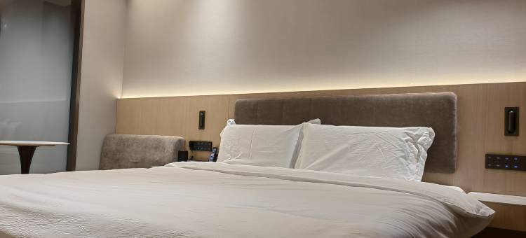 鄂伦春旗御庭酒店图片