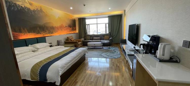 尖扎嘛哈德瓦大酒店图片