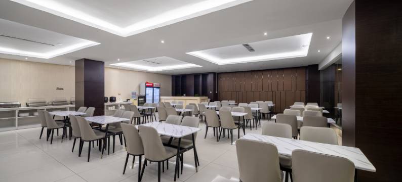 青岛金富悦酒店(黑龙江中路东方城店)图片
