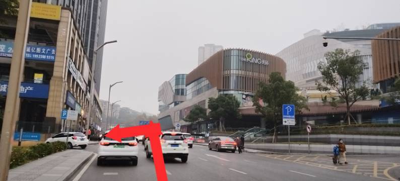 后客智慧酒店(重庆欢乐谷光环购物公园店)图片