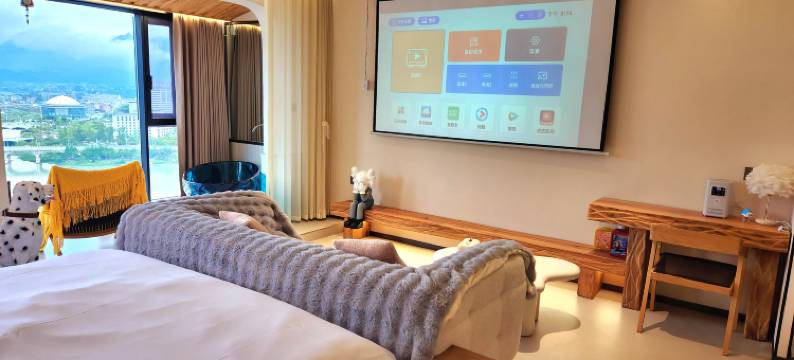 城隐•河畔民宿(张家界天门山索道大庸古城店)图片