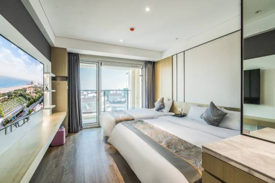 绿峰雅阁度假公寓(青岛金沙滩啤酒城店)