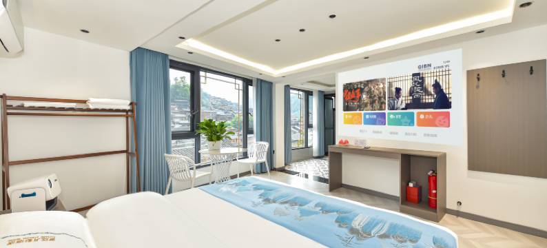 西江月影全景民宿(六号风雨桥店)图片