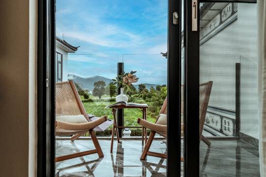 山湖间·Seascape观海景丨Meet°设计师度假美宿(洱海生态廊道店)图片