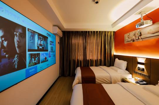 雲泮·大菠萝Hotel(太原大同路森林公园店)图片