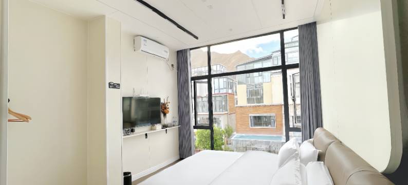 陌野轩民宿(文成公主剧场店)图片