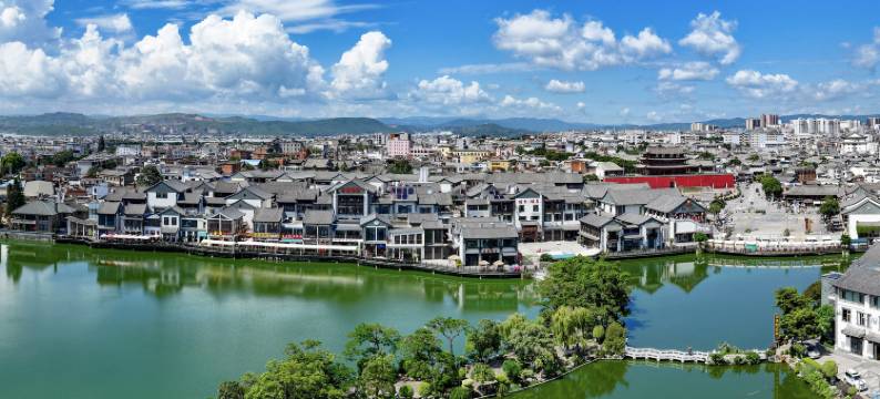 静逸时光民宿(古城建水小火车站店)图片