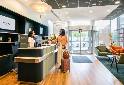 Novotel Paris 17 Hotel Overview