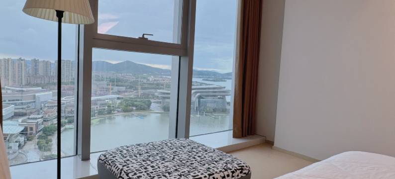 柏灵国际公寓(太湖鼋头渚万象城店)图片