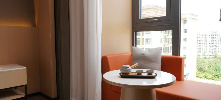 美林假日酒店(文昌中学高铁站店)图片